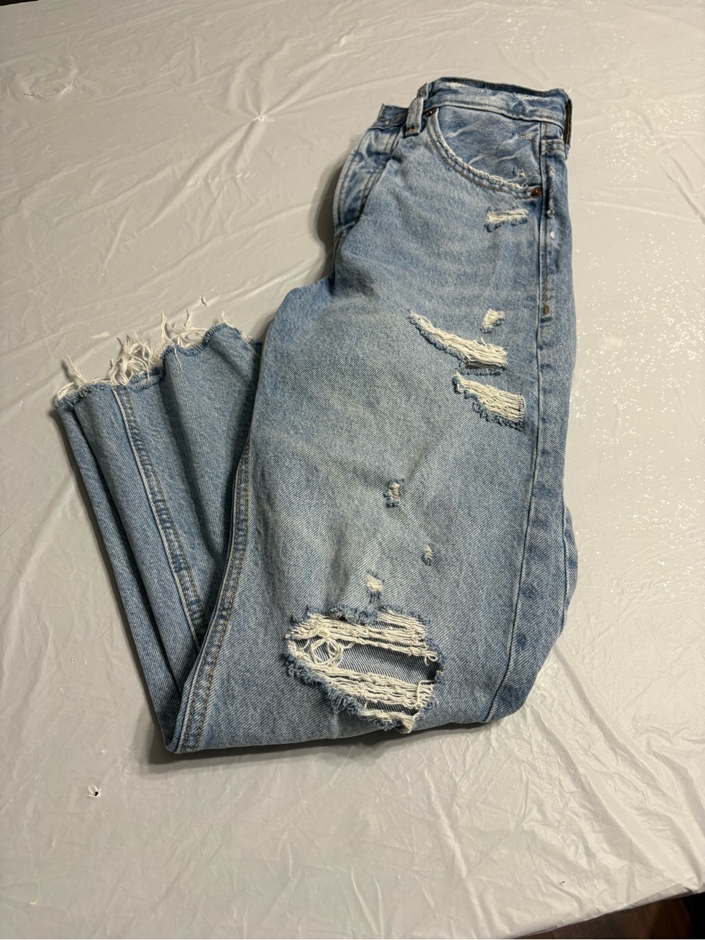 Old Navy Light Blue Distressed Women's Jeans